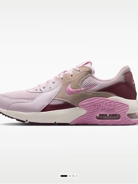 Air Max Women’s Athletic Sneakers - Lilac & white